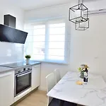 Maia Apartment